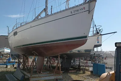 Beneteau Oceanis 351