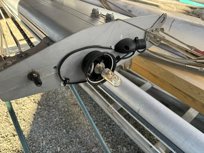 Essence Yacht Photos Pics 