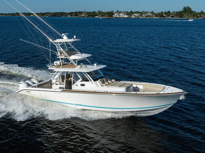 40 Pursuit 2017 Yacht Photos Pics Pursuit 40 2017 - Exterior Profile