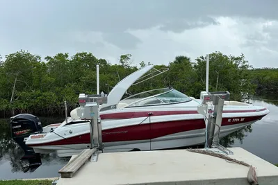 Crownline 235 SS