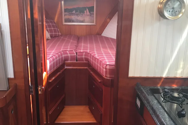 Skylark(ex Whim & Annie Rose) Yacht Photos Pics 