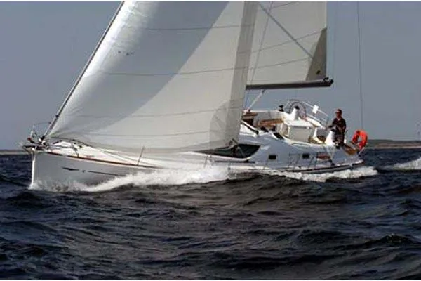  Yacht Photos Pics Manufacturer Provided Image