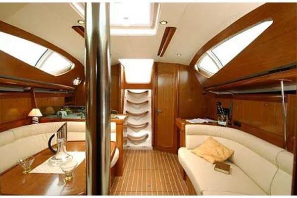 R Yacht Photos Pics Manufacturer Provided Image