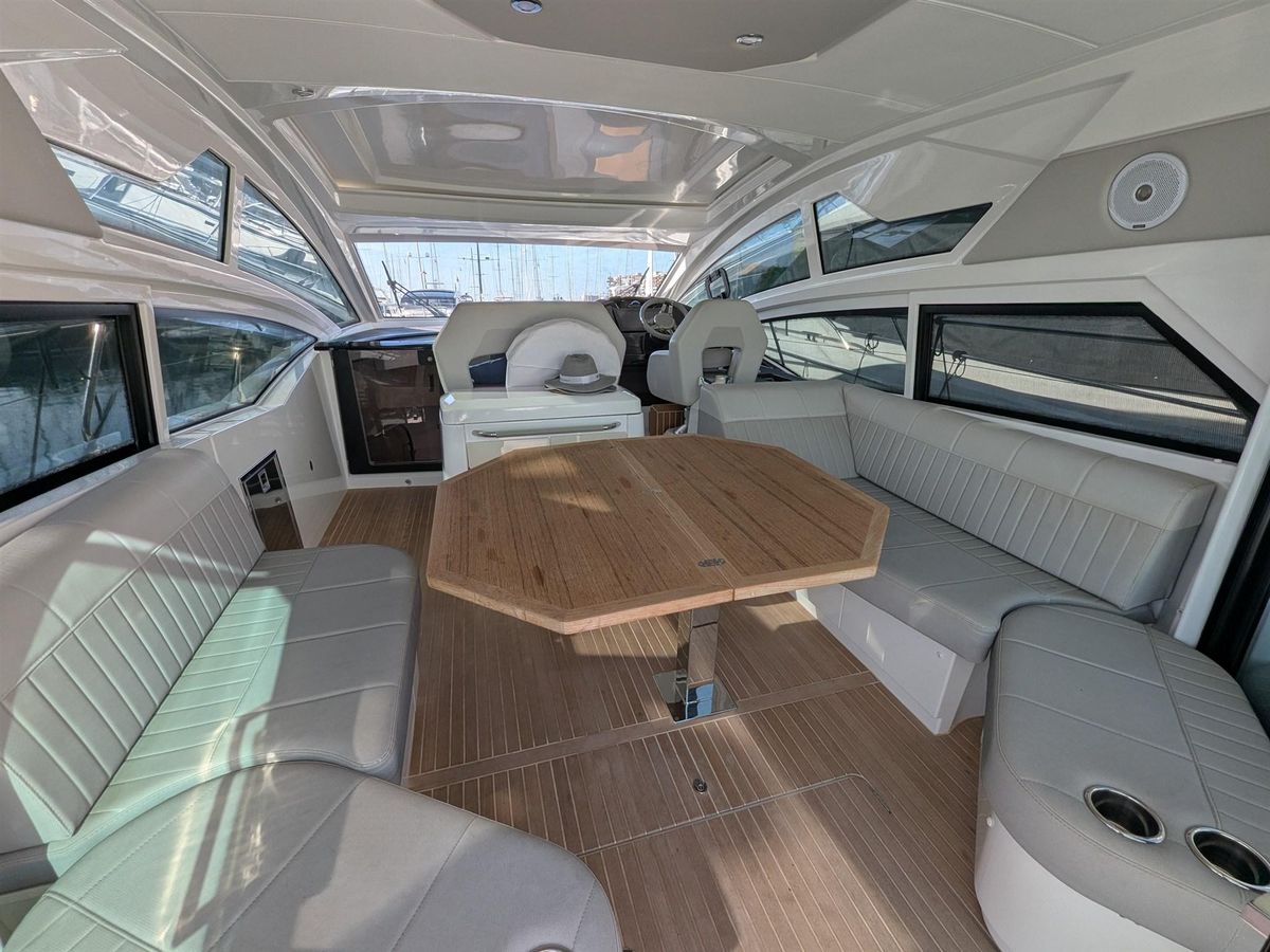 2019 Custom 44 