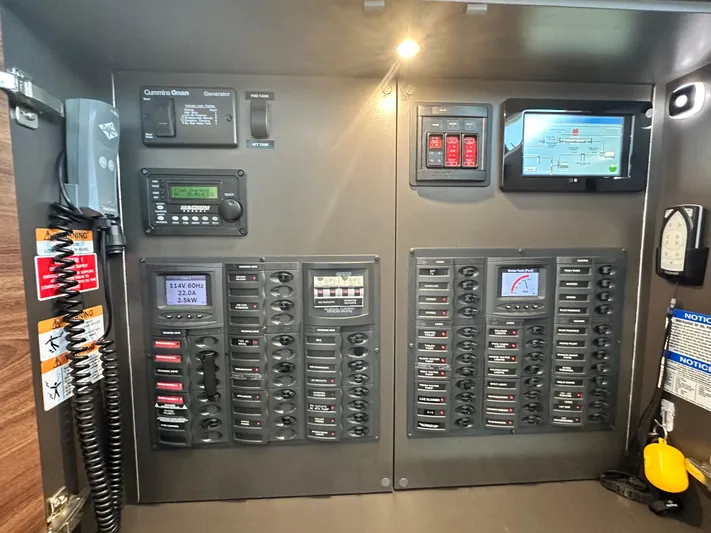 Afternoon Delight Yacht Photos Pics 