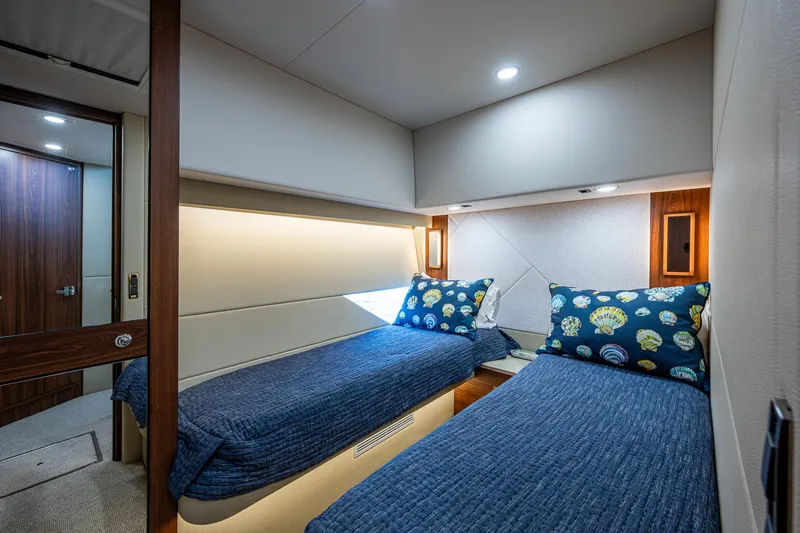 Afternoon Delight Yacht Photos Pics 