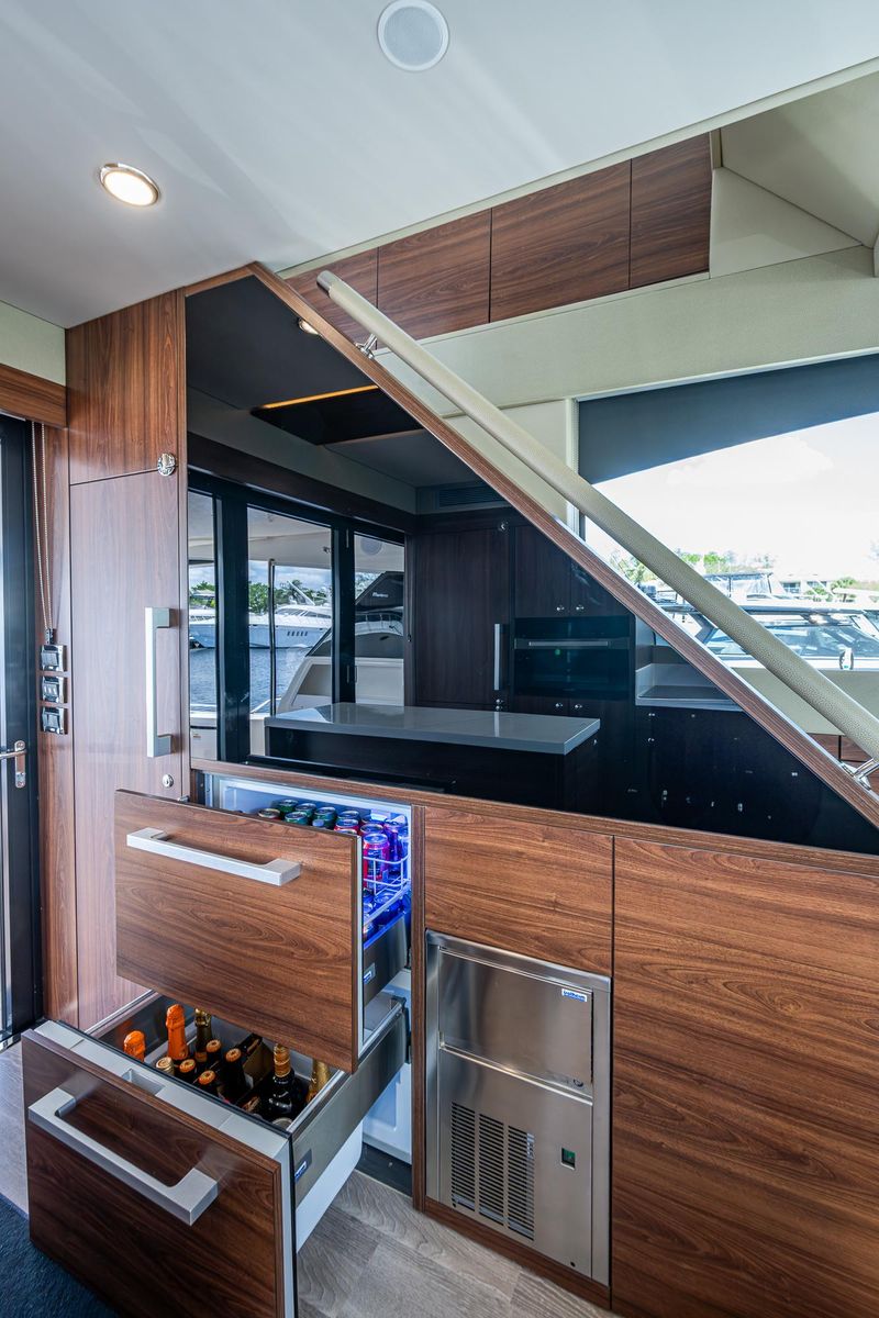 2024 Maritimo 60 