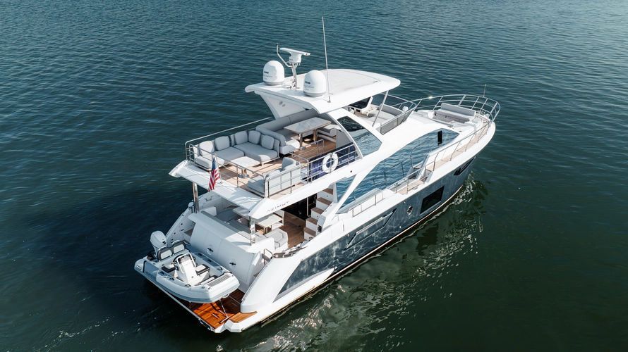 2023 Azimut 60 