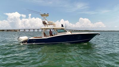Yacht