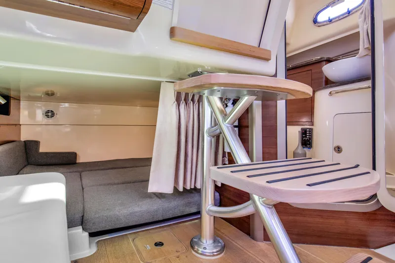 No Name Yacht Photos Pics 2019 Boston Whaler 345 Conquest Bunk