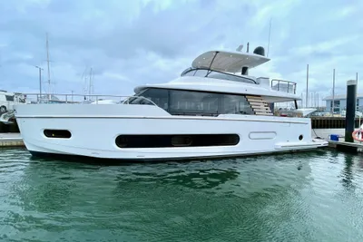 2024 Azimut Magellano 60