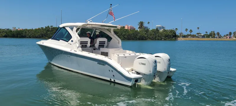  Yacht Photos Pics 2023 PURSUIT 326 DC - Image 7