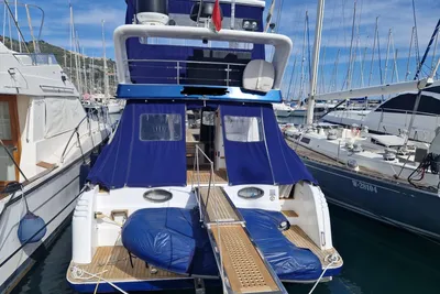1998 Motor Yacht Lombardi 48 Fly