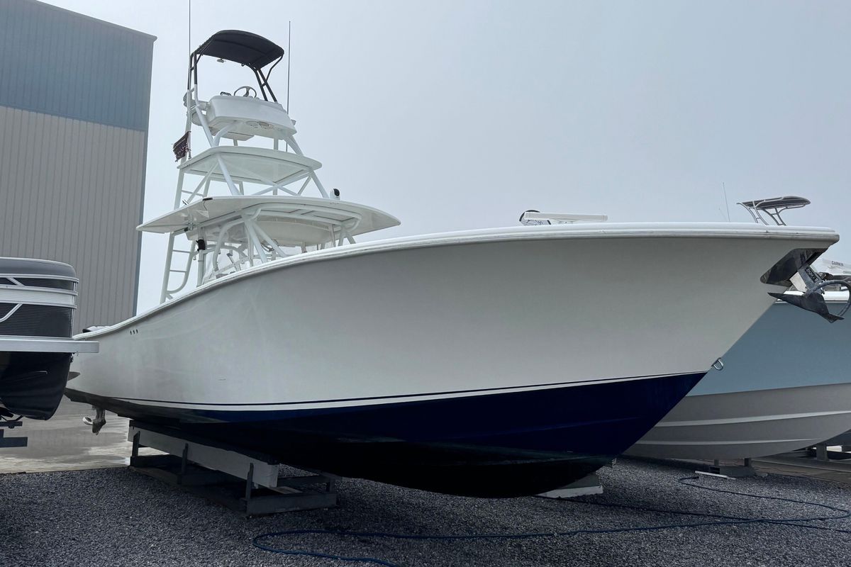 2011 Yellowfin 42 
