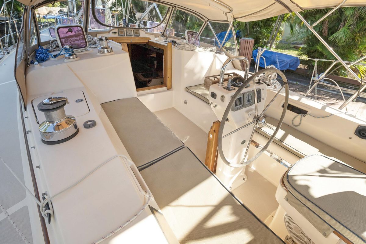 2006 Island Packet 45 