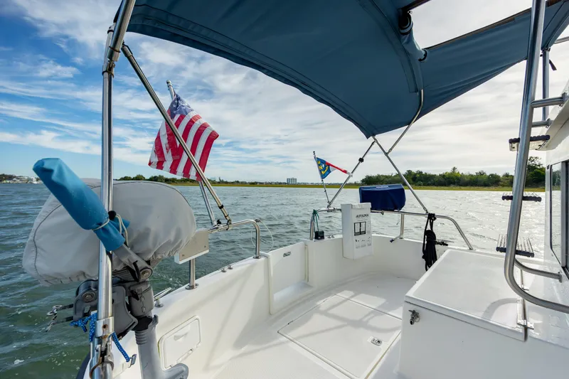 Fiddlesqueak Yacht Photos Pics 