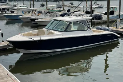 Pursuit DC 325 Dual Console
