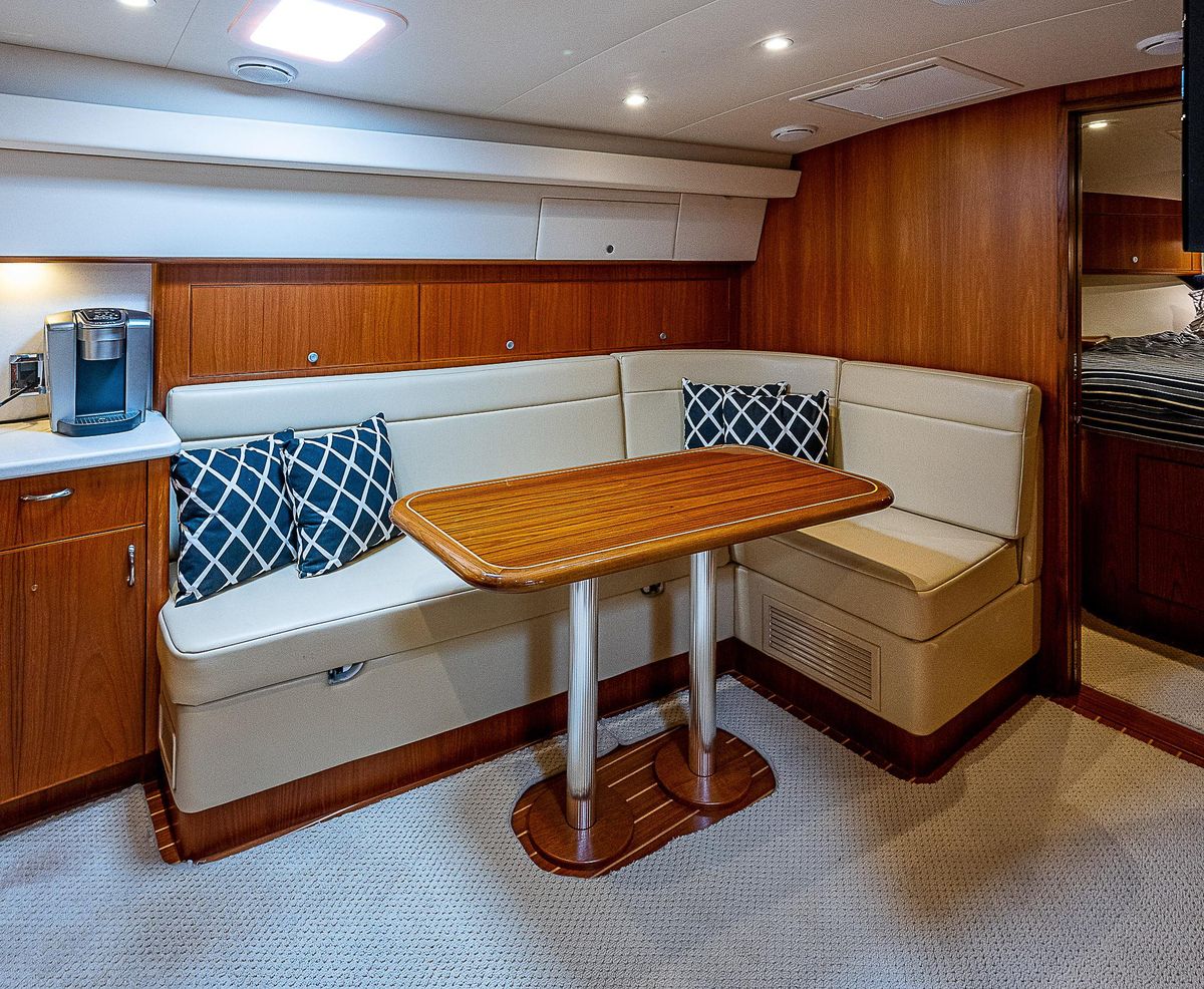 2012 Cabo 44 