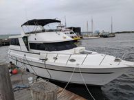 1990 Hi-tech Motor Yacht