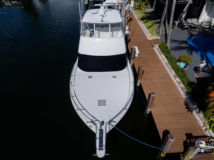 Game On Yacht Photos Pics 