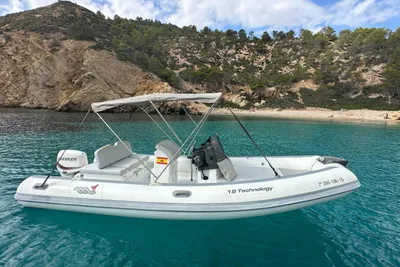 2015 MV Marine 18 Technology