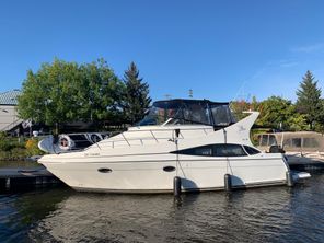 Carver 36 Mariner