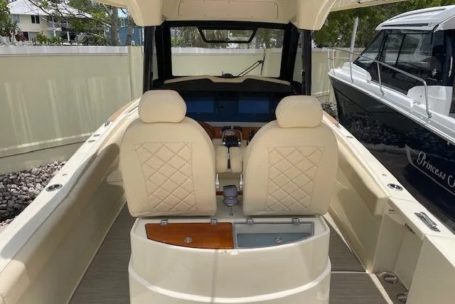  Yacht Photos Pics 2020 Chris-Craft Catalina 30 boat interior with dual seats and dashboard view.