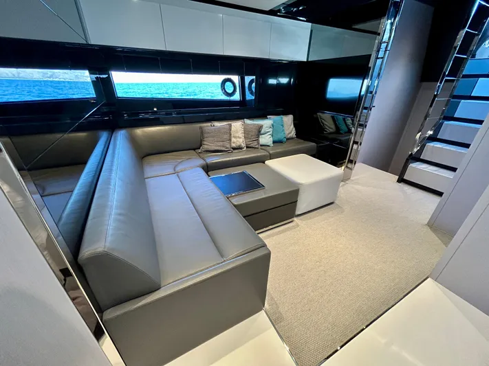 Nc03079 Yacht Photos Pics 