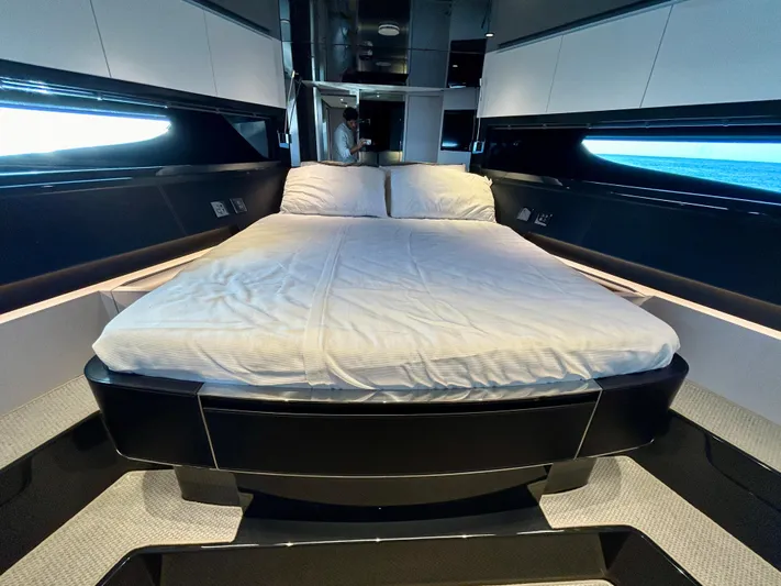 Nc03079 Yacht Photos Pics 