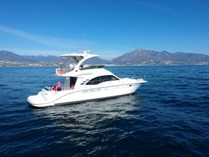 2005 Sea Ray 525 / 52 Sedan Bridge