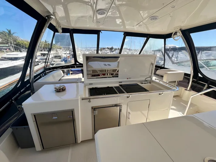 Cat Tastic Yacht Photos Pics Flybridge Grill, Sink, Fridge