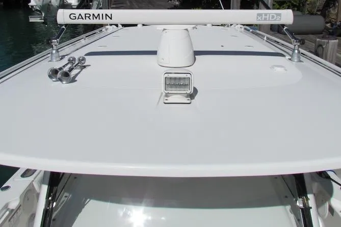  Yacht Photos Pics 2016 Everglades 435 Center Console boat with Garmin xHD2 radar on the roof.