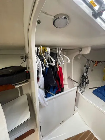 Bear Yacht Photos Pics J/121 Wet Locker