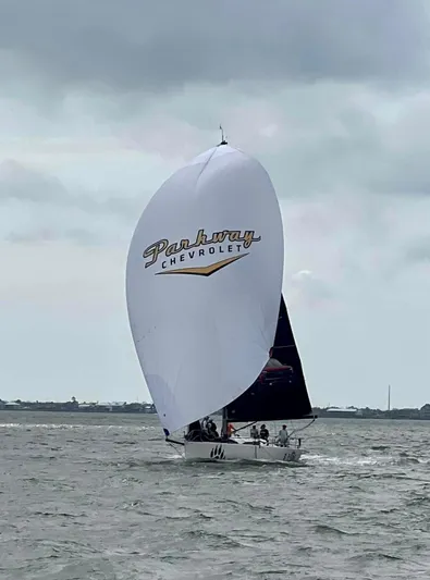 Bear Yacht Photos Pics J/121 Downwind White chute