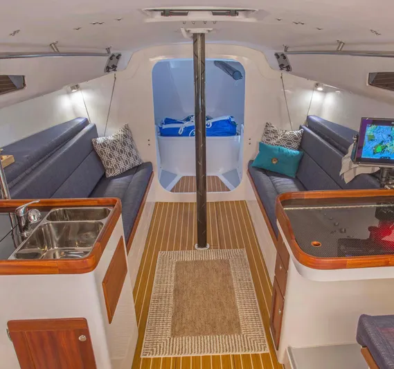 Bear Yacht Photos Pics Cabin1