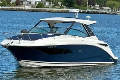 Sea Ray 320 Sundancer