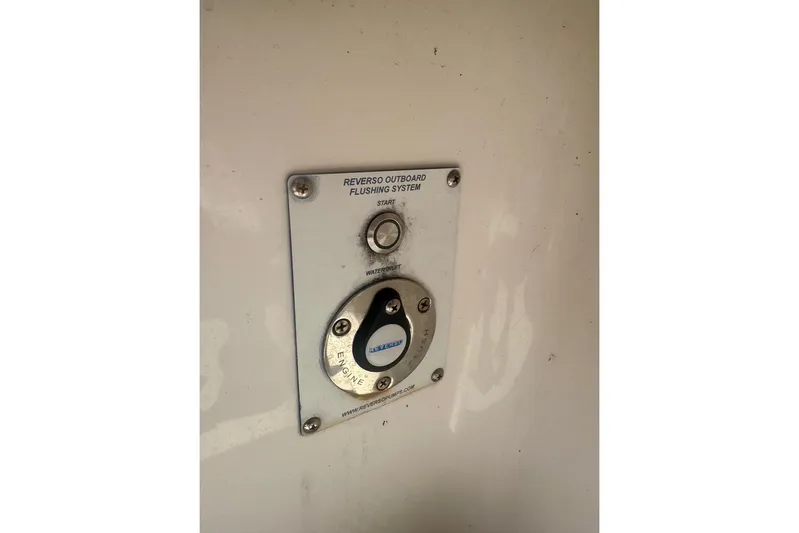  Yacht Photos Pics Reverso outboard flushing system on 2020 Invincible 36 Open Fisherman boat.