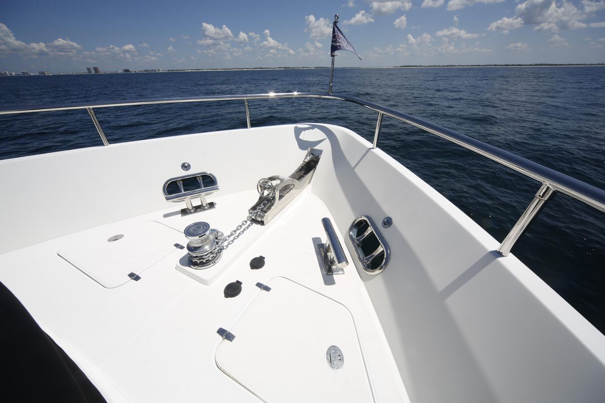 2006 Horizon 73 