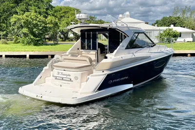 Regal 42 Sport Coupe