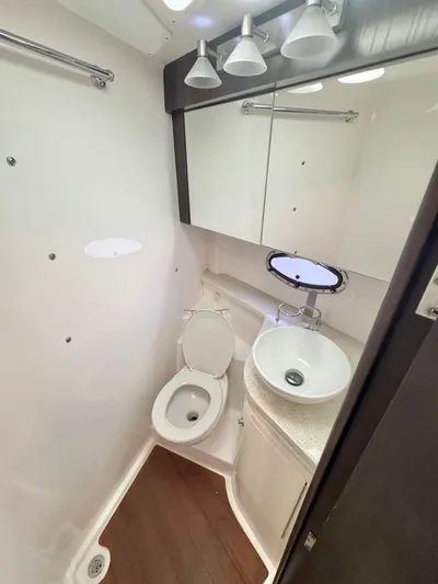 Al Hamayim Yacht Photos Pics 