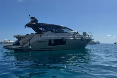2019 Cranchi M 44 HT