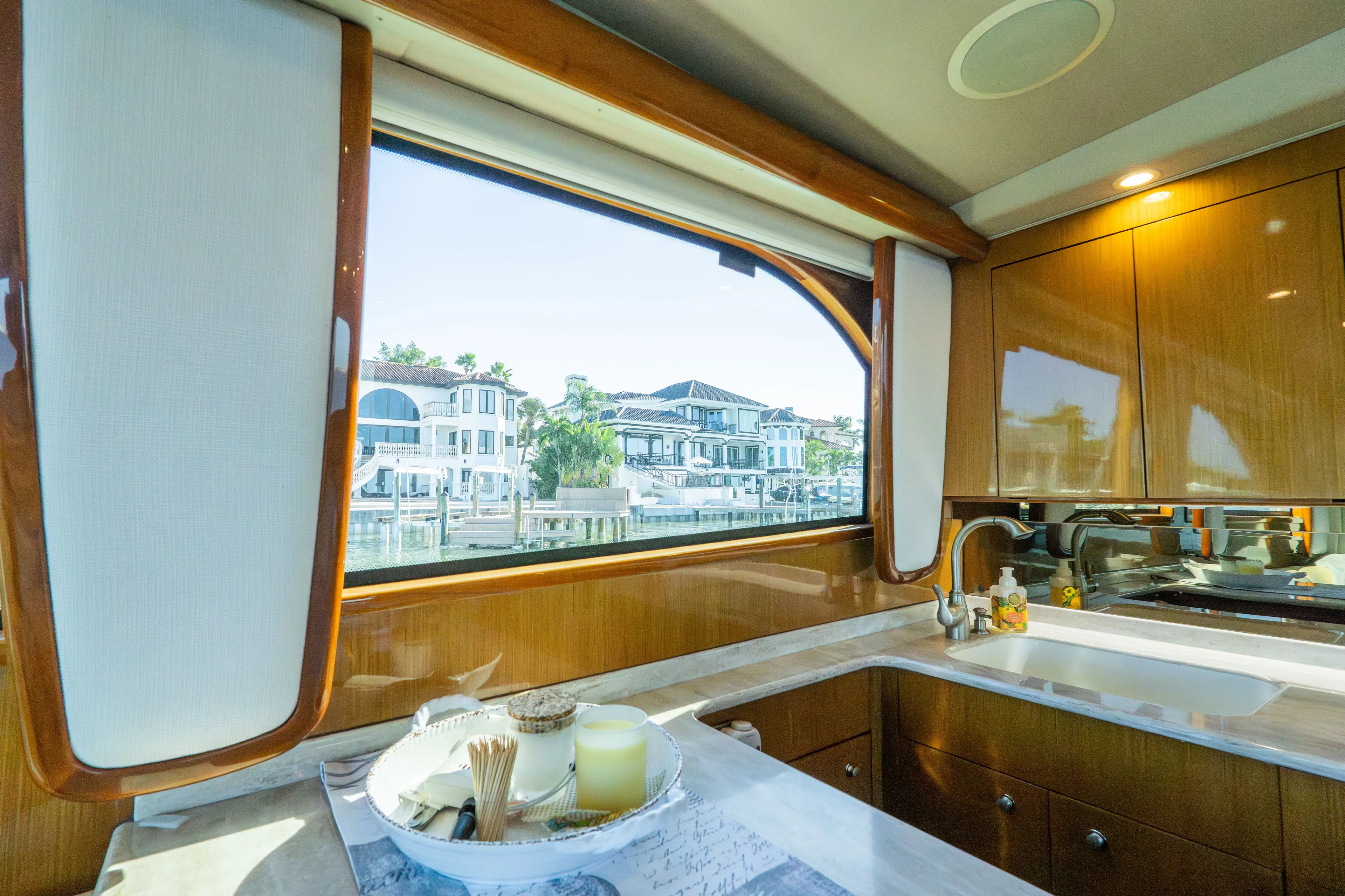 Lady Ambition Yacht Photos Pics 