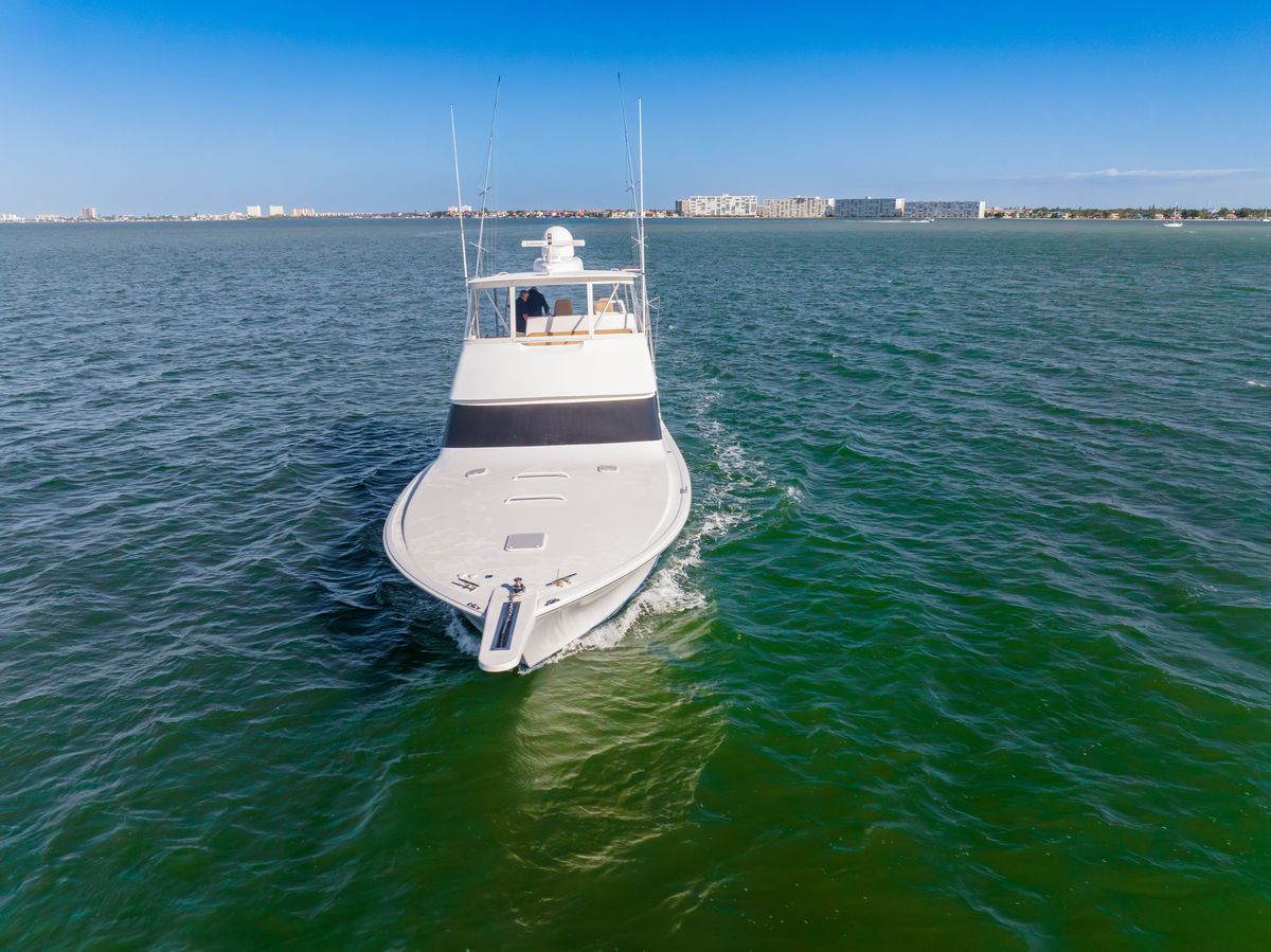 2003 Viking 48 