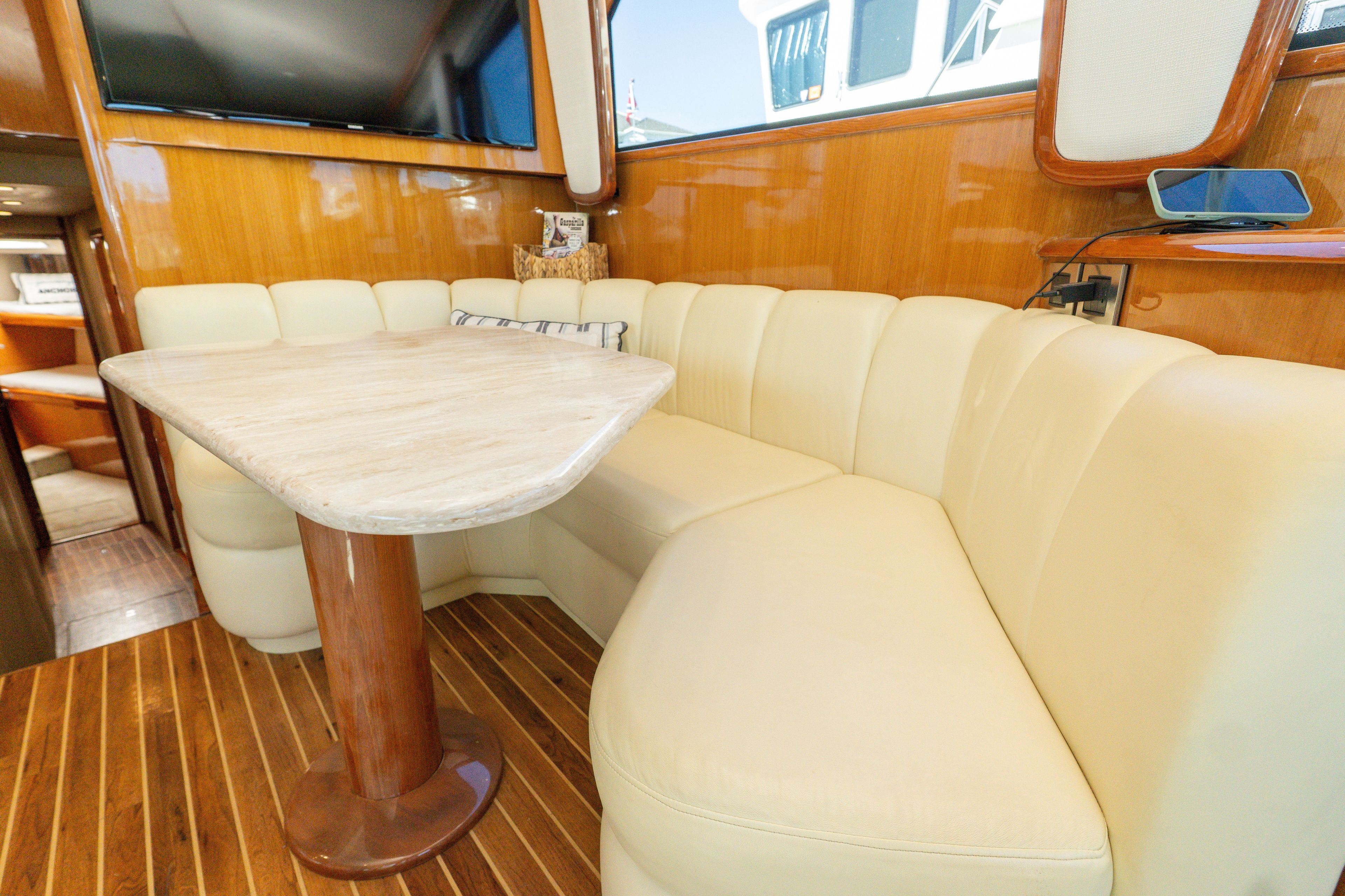 2003 Viking 48 