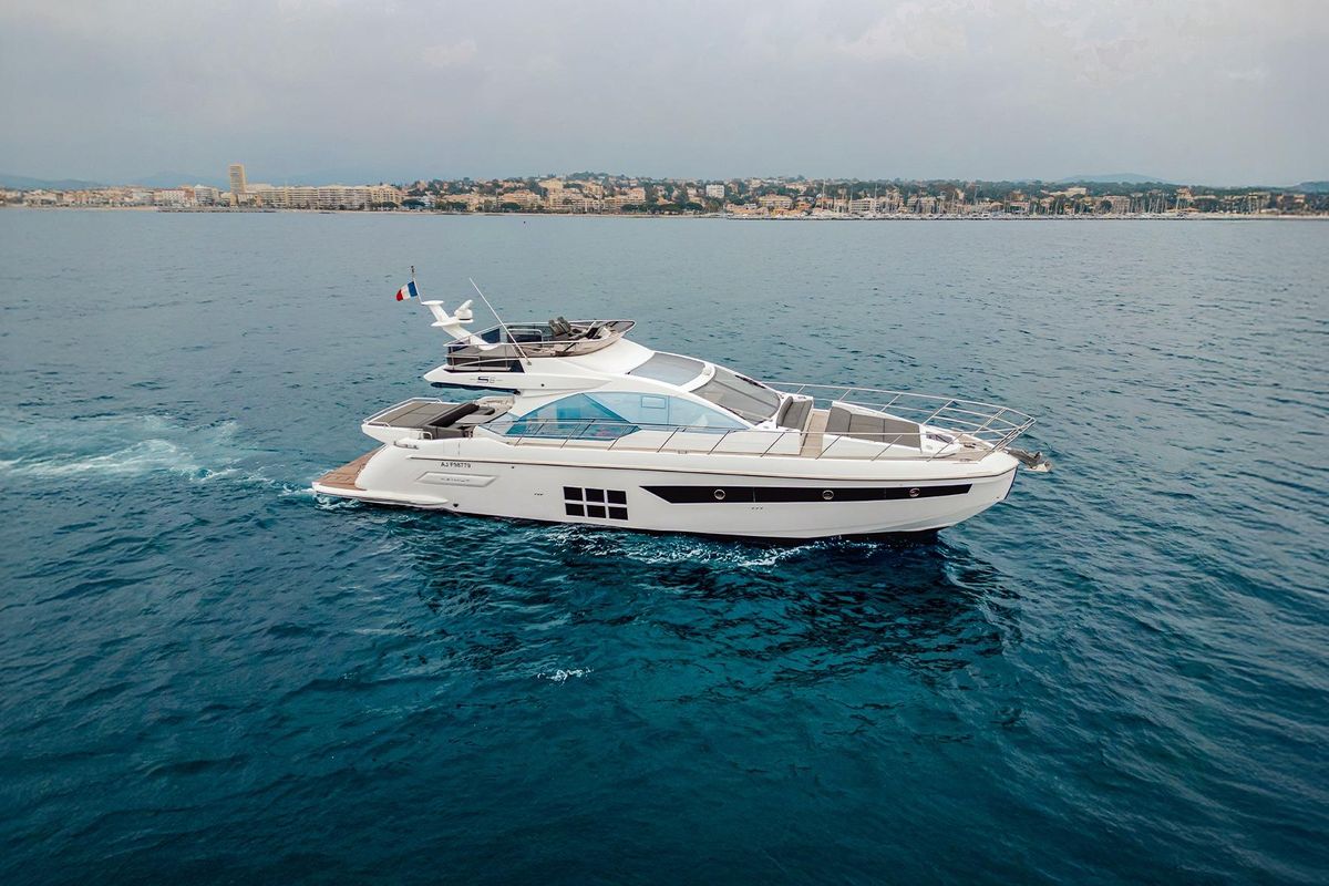 2020 Azimut 59 