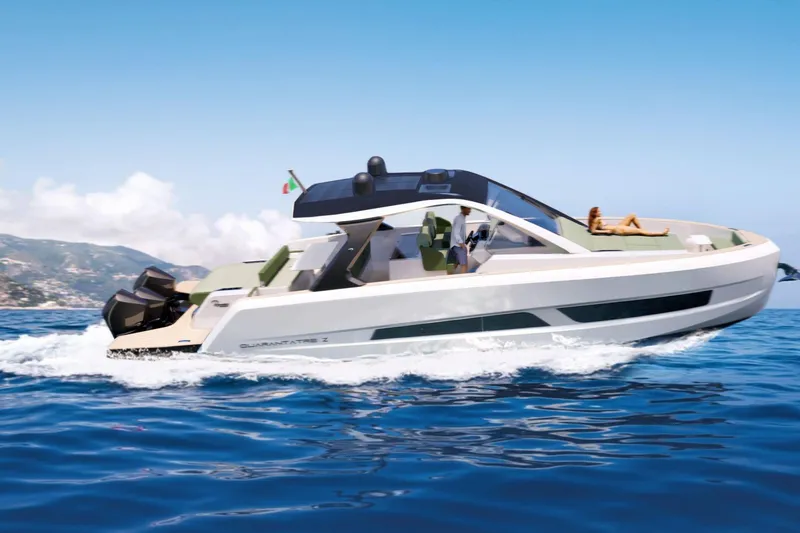  Yacht Photos Pics 2026 Ranieri QUARANTATRE Z luxury yacht cruising on open sea under clear skies.