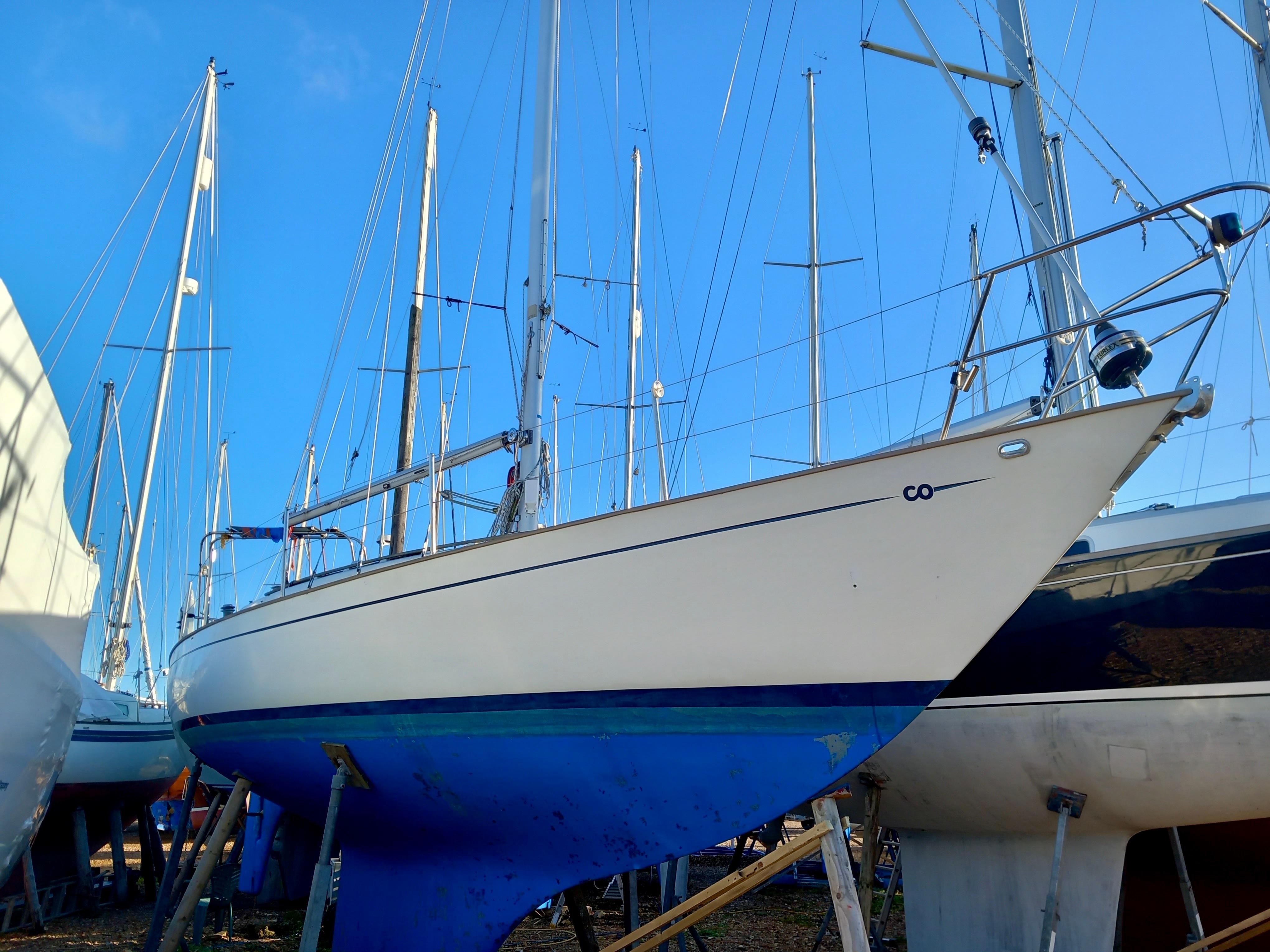 1982 contessa 32' sailboat