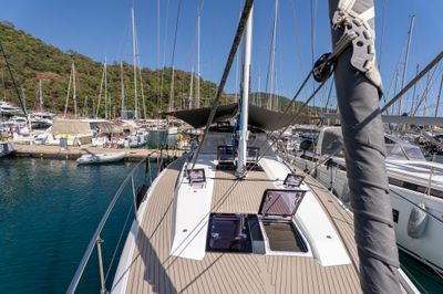 Yacht