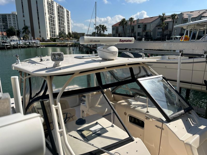 2015 Grady-White Freedom 307