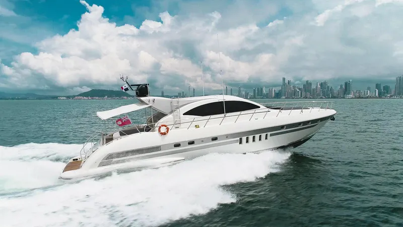 Querencia Yacht Photos Pics 